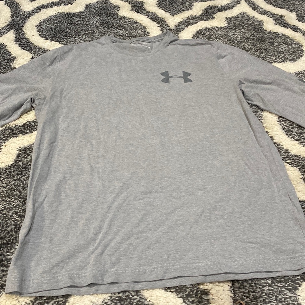 UA Men’s Long Sleeve Shirt